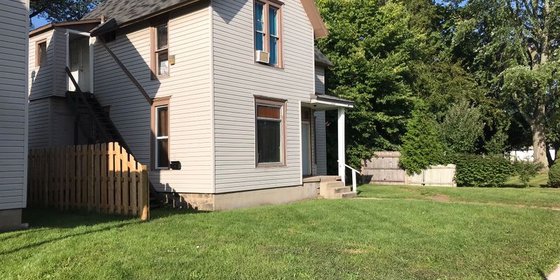 Elkhart Apartment: 1131 South Main Street