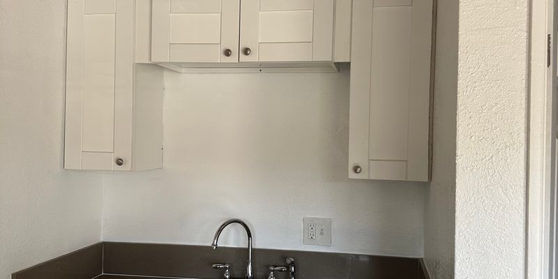 San Diego House: 622 66th St