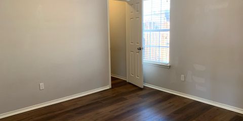 bed 1*.jpg