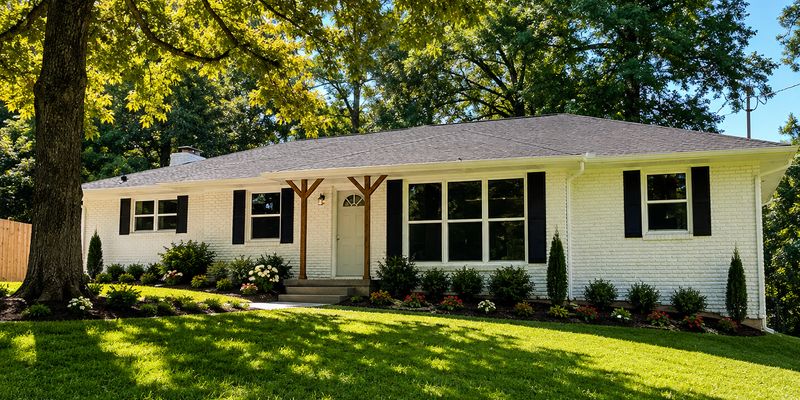 Duluth House: 3148 Roberts Rd NW