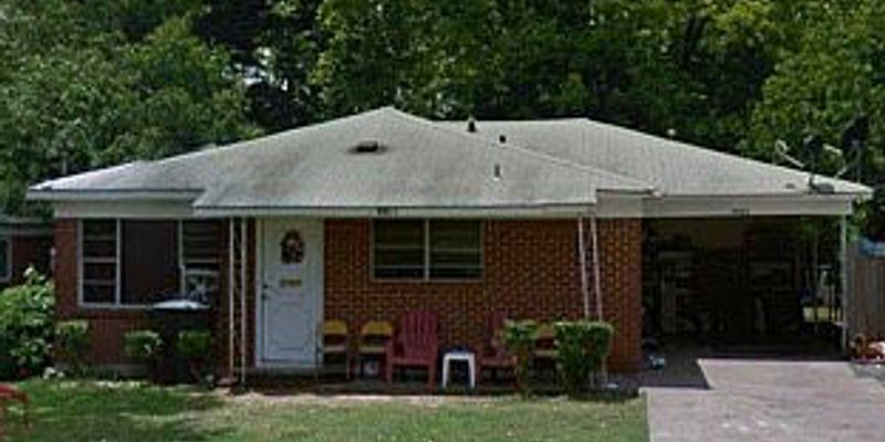 Shreveport House: 4922 Daniel Pl