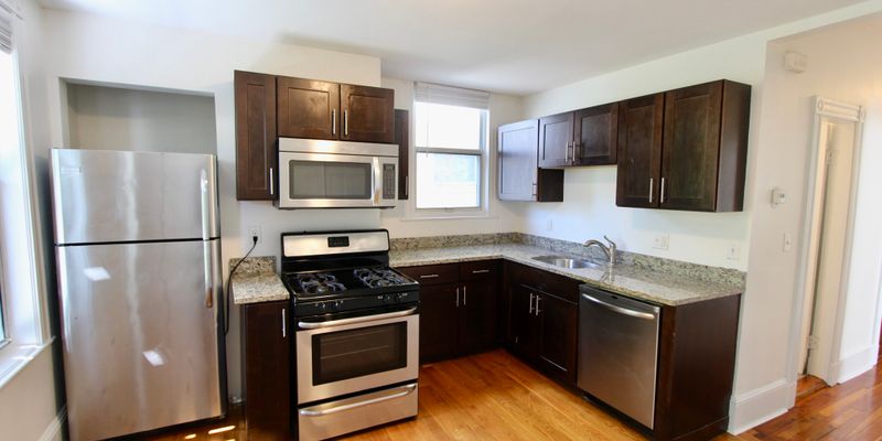 Boston Apartment: 299 Lexington St