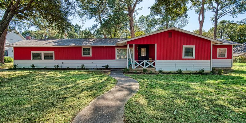 Colleyville House: 201 White Dr