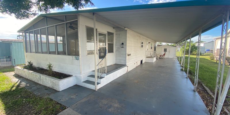 Sebring House: 3233 Illinois Ave