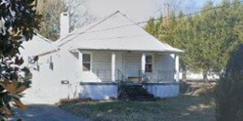 Greensboro House: 1636 Willomore St