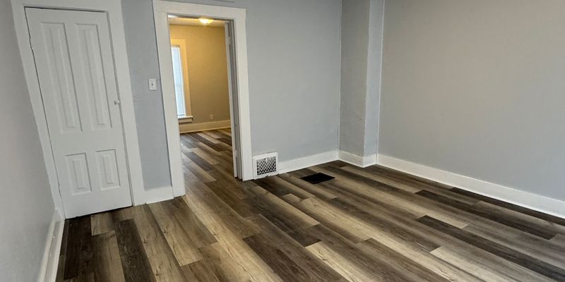 South Bend House: 2214 Kemble Ave