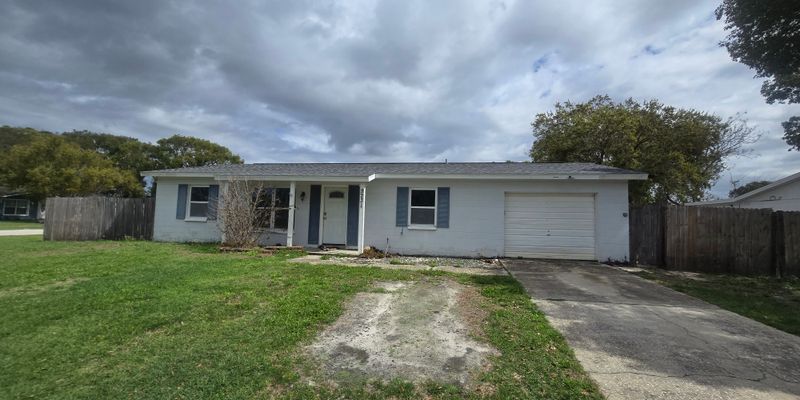 Spring Hill House: 9231 Antrim St