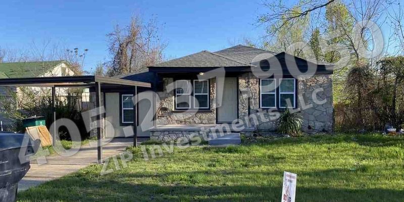 Oklahoma City House: 1909 NE 24th St