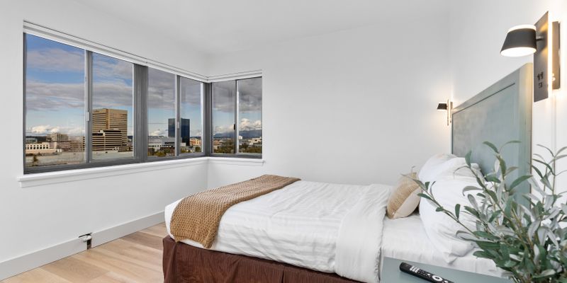 Anchorage Apartment: 1020 W 12th Ave