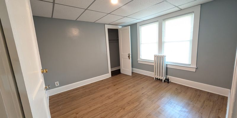 East Hartford House: 39 Central Ave