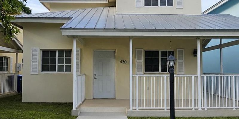 Miami House: 430 Northwest 19th Terrace