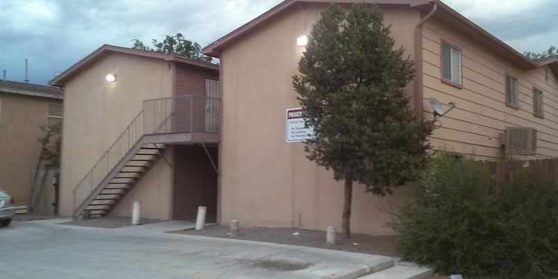 Albuquerque Apartment: 148 General Arnold Street Northeast