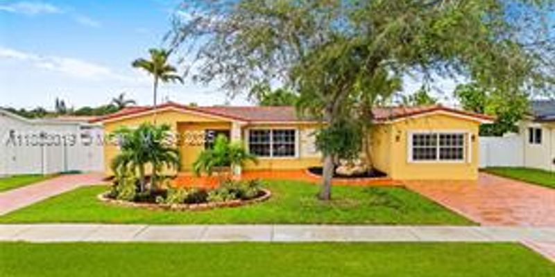 Hialeah House: 1656 W 80th St