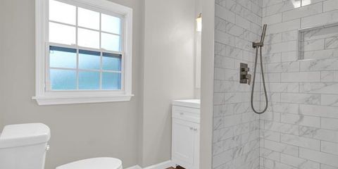 2600 bath.jpg