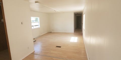 t1LIVINGROOm.jpeg