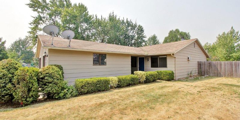 Boise House: 3433 S. Constitution Way
