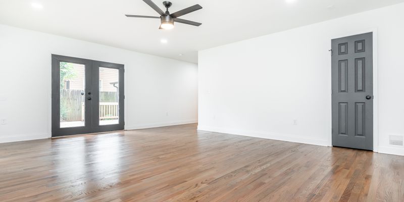 Atlanta House: 1540 Eastland Rd SE