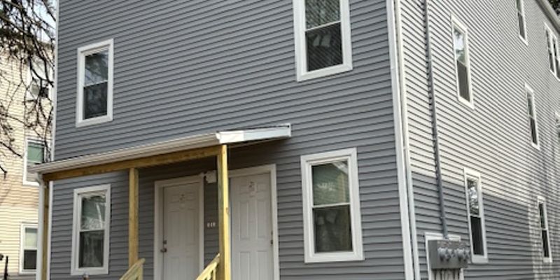 WATEERBURY Apartment: 46 WEBB ST