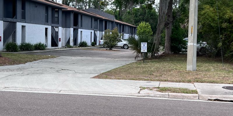 Jacksonville Apartment: 6511 San Juan Ave