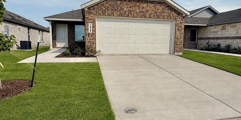 Princeton House: 122 Wheatgrass Ln