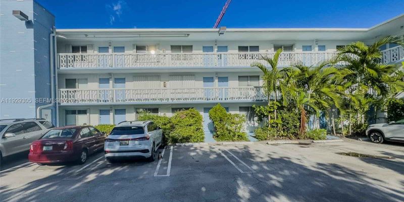 Bay Harbor Islands Apartment: 1120 102nd St