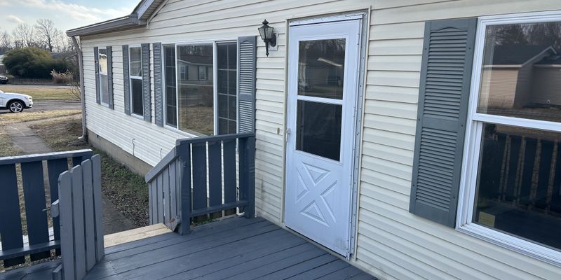 Indianapolis House: 6404 Dardeb Rd