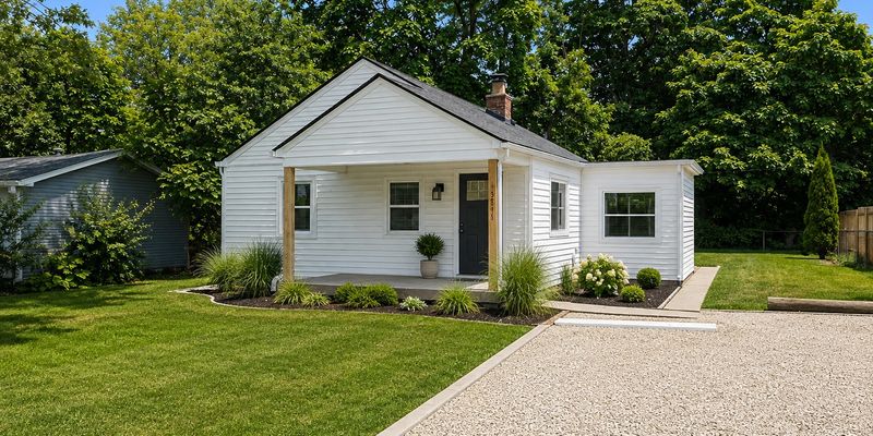 Indianapolis House: 3813 N Kercheval Dr