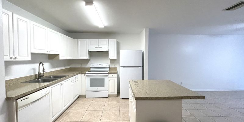 Lehigh Acres House: 219 East 12th Street