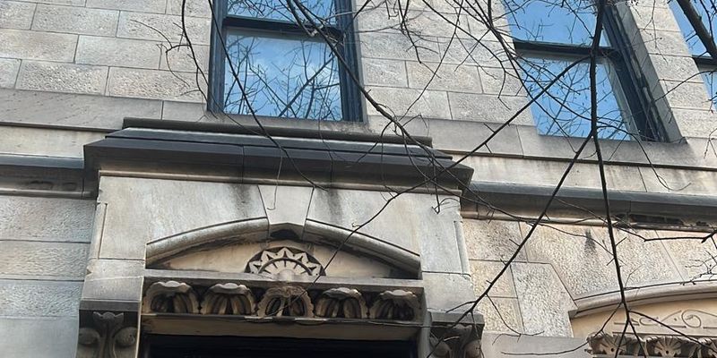 Baltimore Apartment: 1222 St Paul St