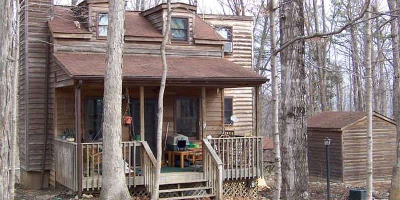 Blacksburg House: 912 Rocky Acres Ln