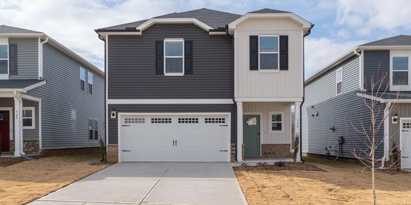 Garner House: 924 Grand Mesa Dr