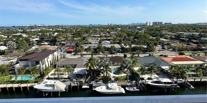 North Miami Apartment: 2350 NE 135th St