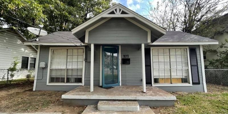 Waco House: 1011 Kane St