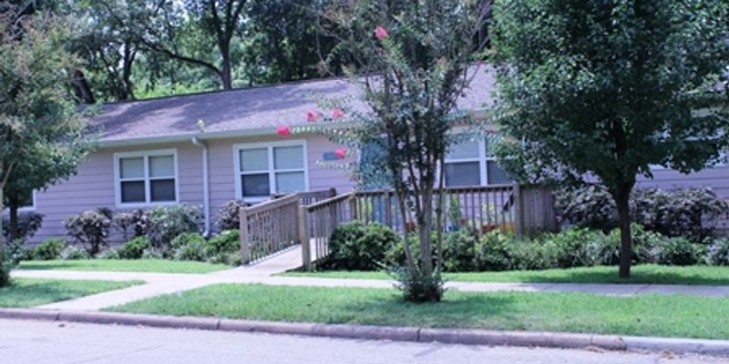 Montevallo Apartment: 545 Shelby St