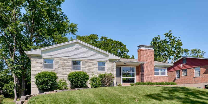 University City House: 923 Swarthmore Ln