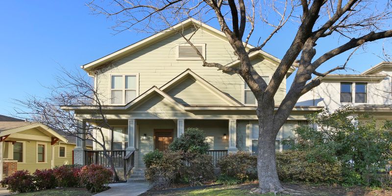 Dallas House: 5219 Richard Ave