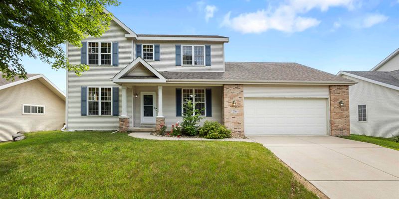 Madison House: 1206 Meadow Sweet Dr