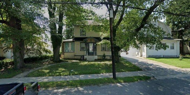 Prospect Park House: 1406 Lincoln Ave