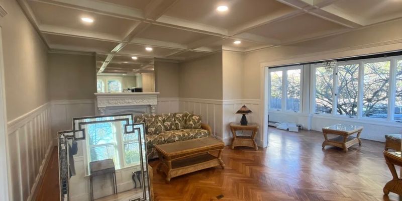 Boston House: 1 Arborway