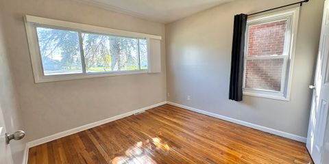 21027Waltham - 7.jpeg