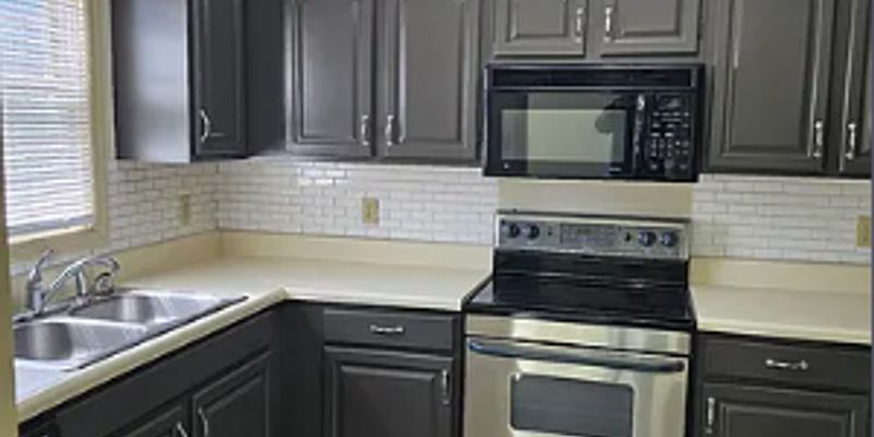 Oak Ridge House: Oak Ridge Turnpike