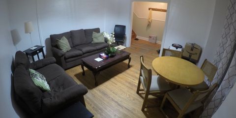 Alfred House Ad Pics (17).JPG