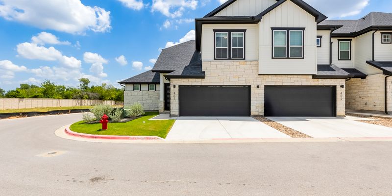 Round Rock House: 2600 Gattis School Rd
