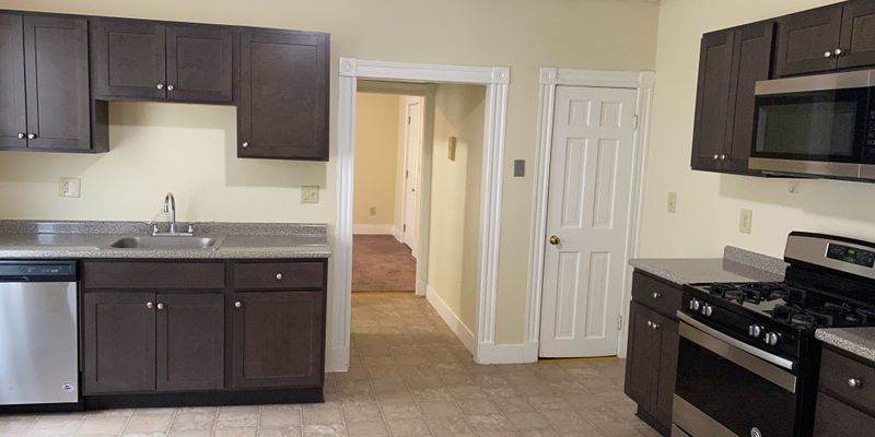 Revere Apartment: 16 Shurtleff St