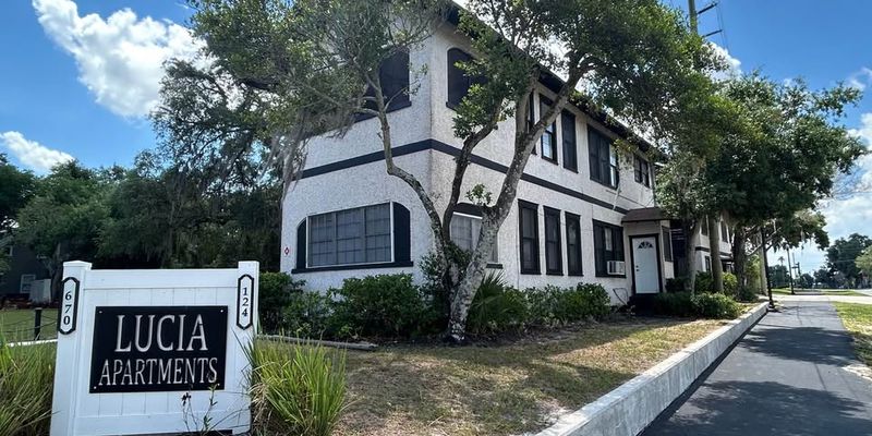 Winter Haven Apartment: 669 Avenue B NW