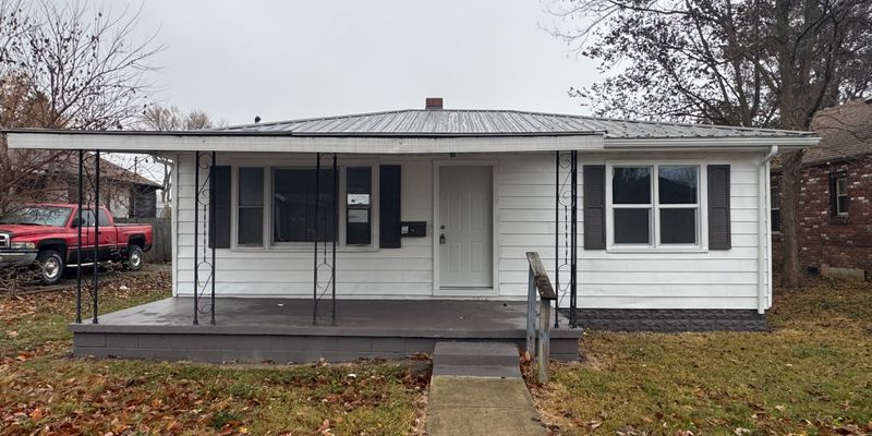 Kokomo House: 1320 N Jay St