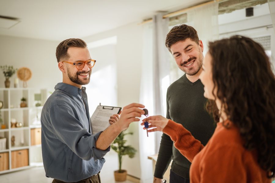 The Ultimate 2026 Guide to Month-to-Month Leases for Landlords