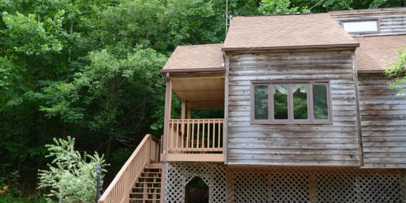 Christiansburg House: 810 Meerkat Ln