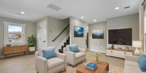 39-SMV_143JohnstonAve-39 - Living Room - Standard - 42.jpg