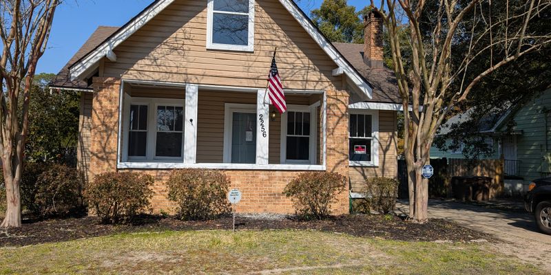 Mobile House: 2256 Old Government St